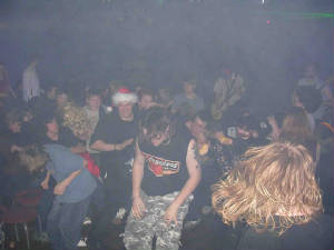 crowd11.jpg